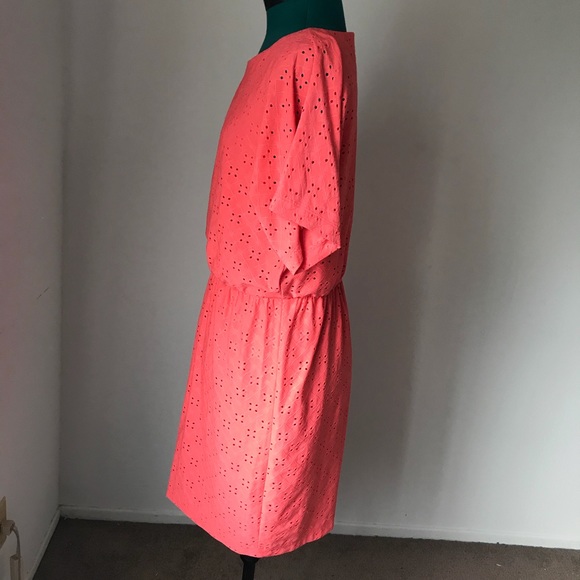 SOLDComfy peach coral minidress sz 6 - Picture 4 of 5